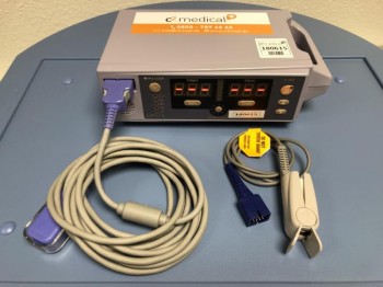 Nellcor™ N-560 SpO2-Pulsoximeter mit OxiMax™ Technologie